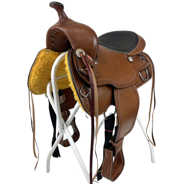 Sierra Indy Round Skirt Trail Saddle, Chestnut, 16"