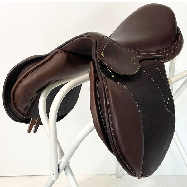 Pessoa Gen X Elita II Close Contact Saddle, 17"