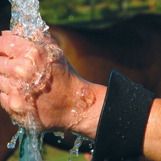 Cashel Aqua Shield Wrist Wrap