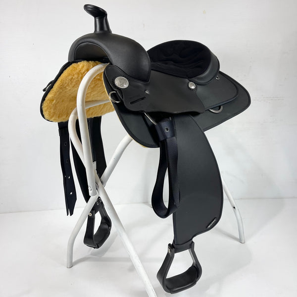 Wintec Plain Black Saddle, 17", Wide Tree